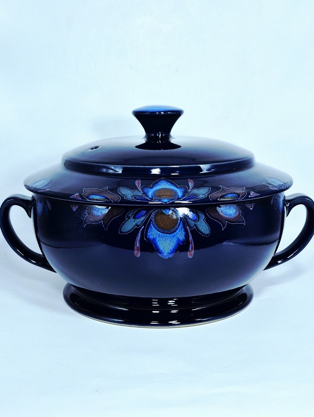 Denby Baroque 2 Quart Covered Casserole/Soup Tureen - New